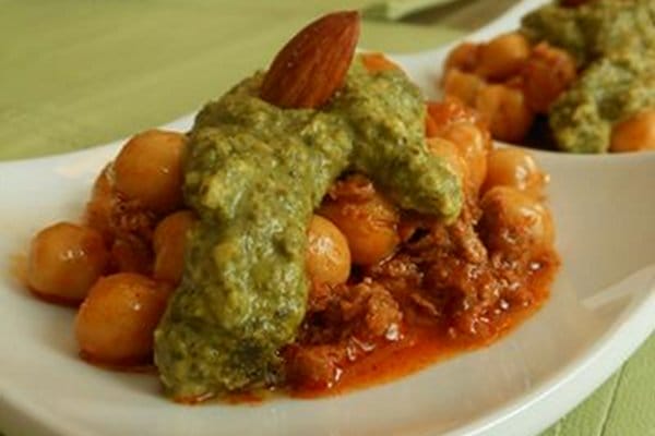 Kale and Cashew Sauce