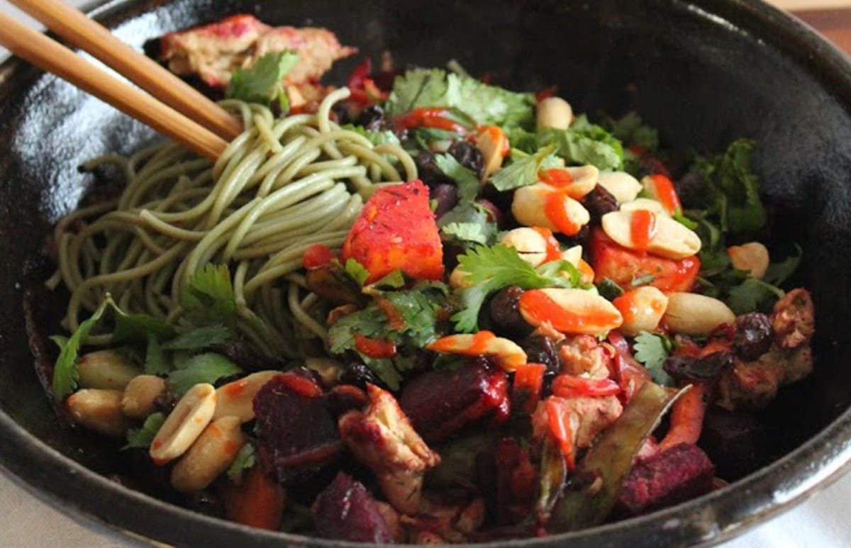 Green-Tea-Soba-Noodles-With-Roasted-Vegetables-and-Herbs2-1200x773