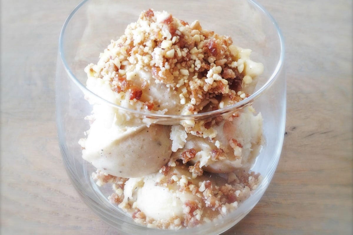 Banana Chai Ice Cream With Gingerbread Crumble [Vegan, Raw, Gluten-Free]