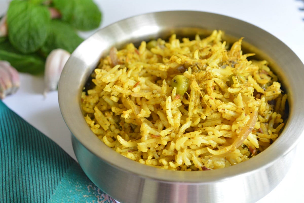 Mint Biriyani With Garden Peas [Vegan, Gluten-Free]