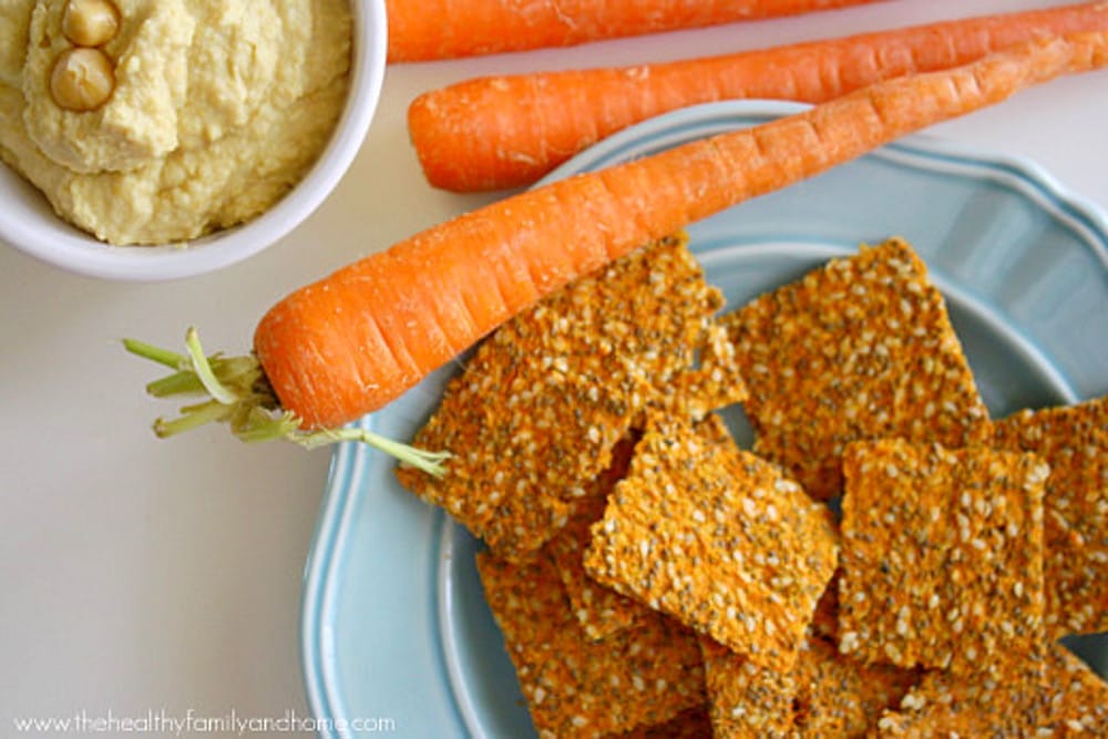 Raw-Vegan-Carrot-and-Flax-Crackers