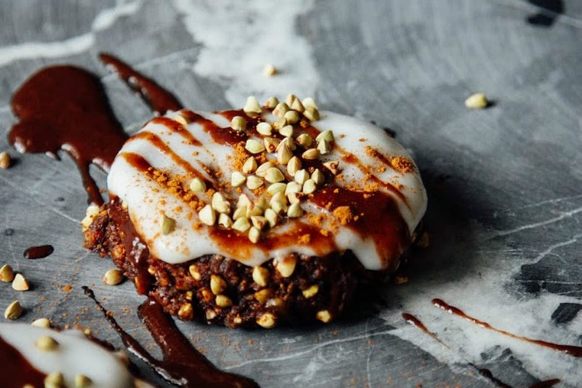 Banana Bread Cookies With Coconut Cream and Chocolate Sauce [Vegan, Raw, Gluten-Free]