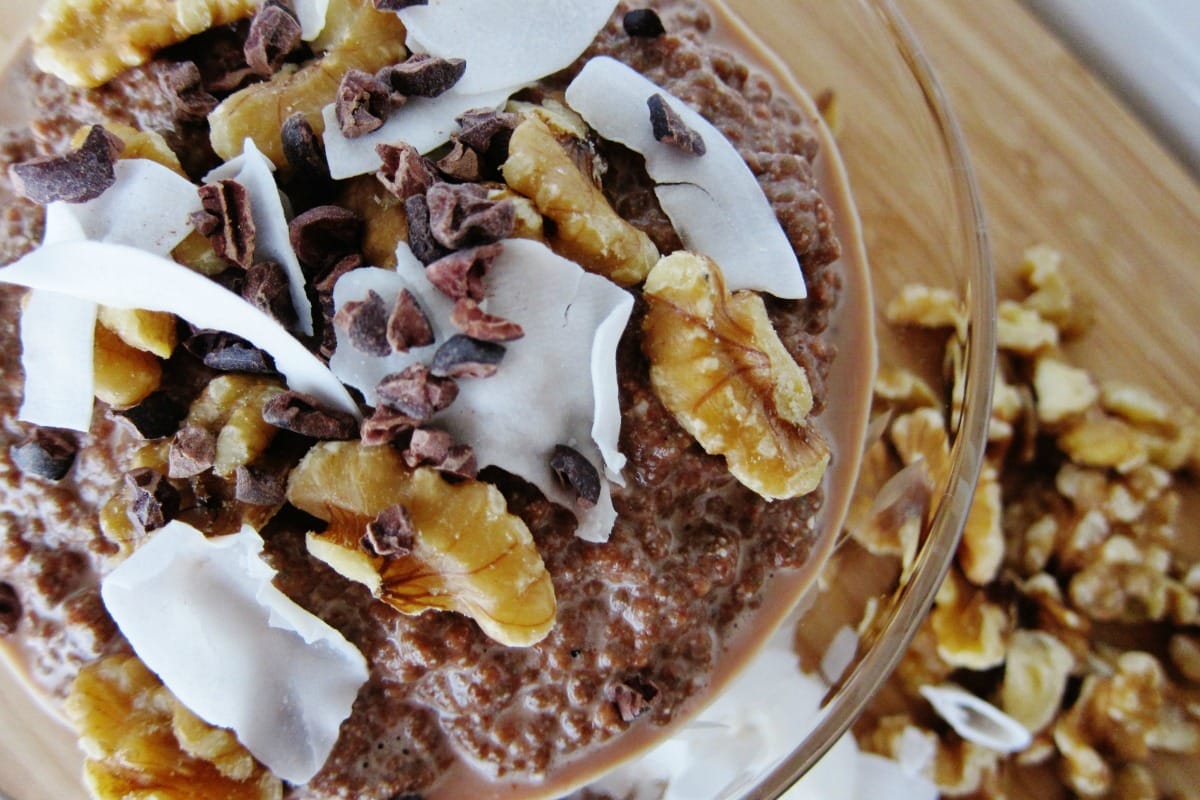 Raw German Chocolate Chia Porridge [Vegan, Gluten-Free]