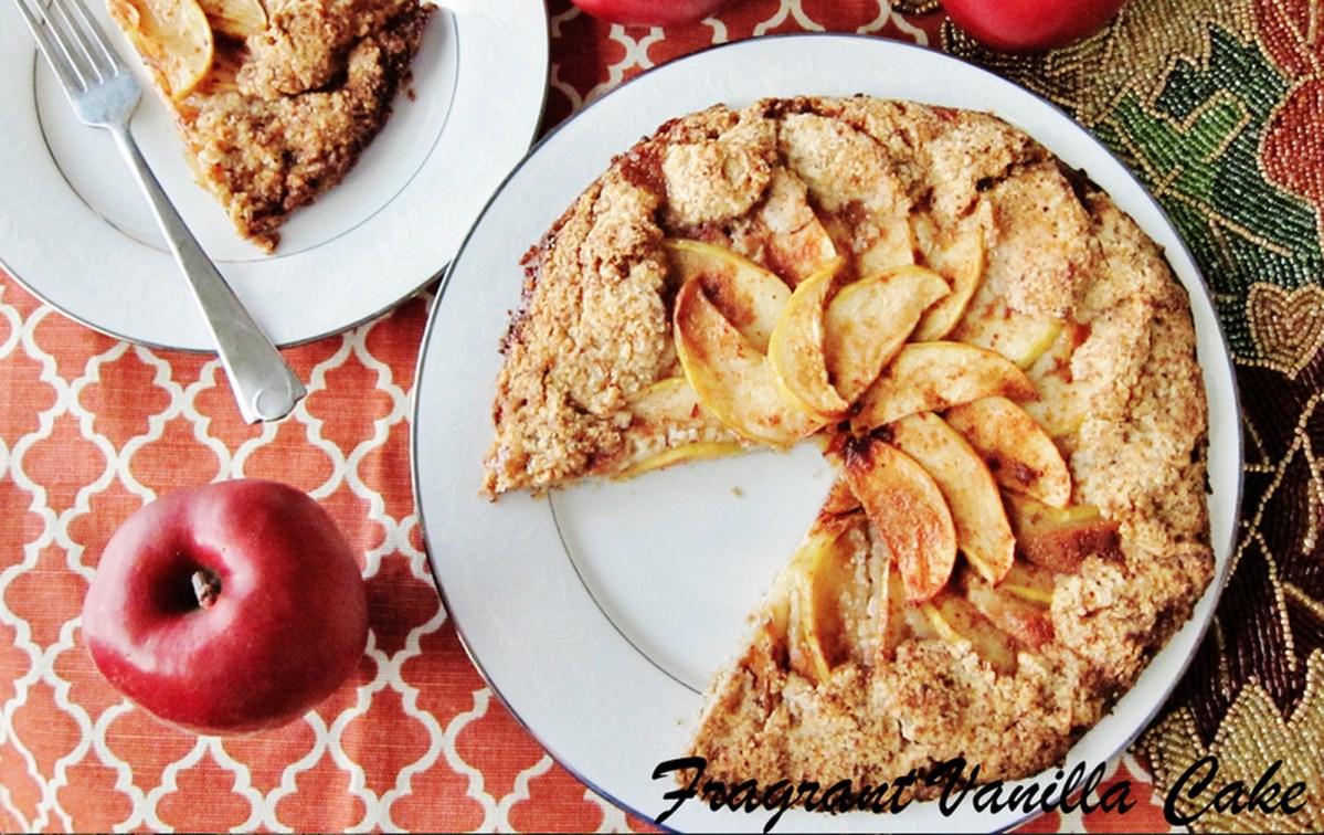 Cream Cheese Apple Galette [Vegan]