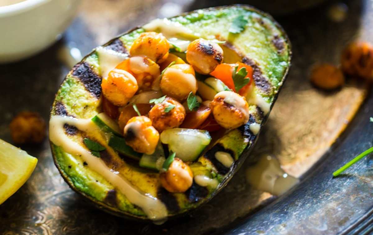 Mediterranean Grilled Chickpea-Stuffed Avocados [Vegan, Gluten-Free]