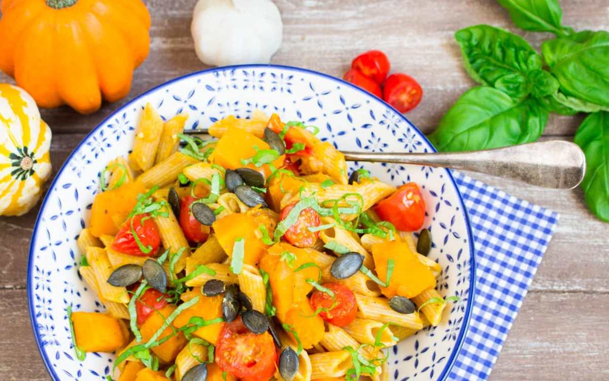 Pumpkin Pasta With Tomatoes and Basil [Vegan]