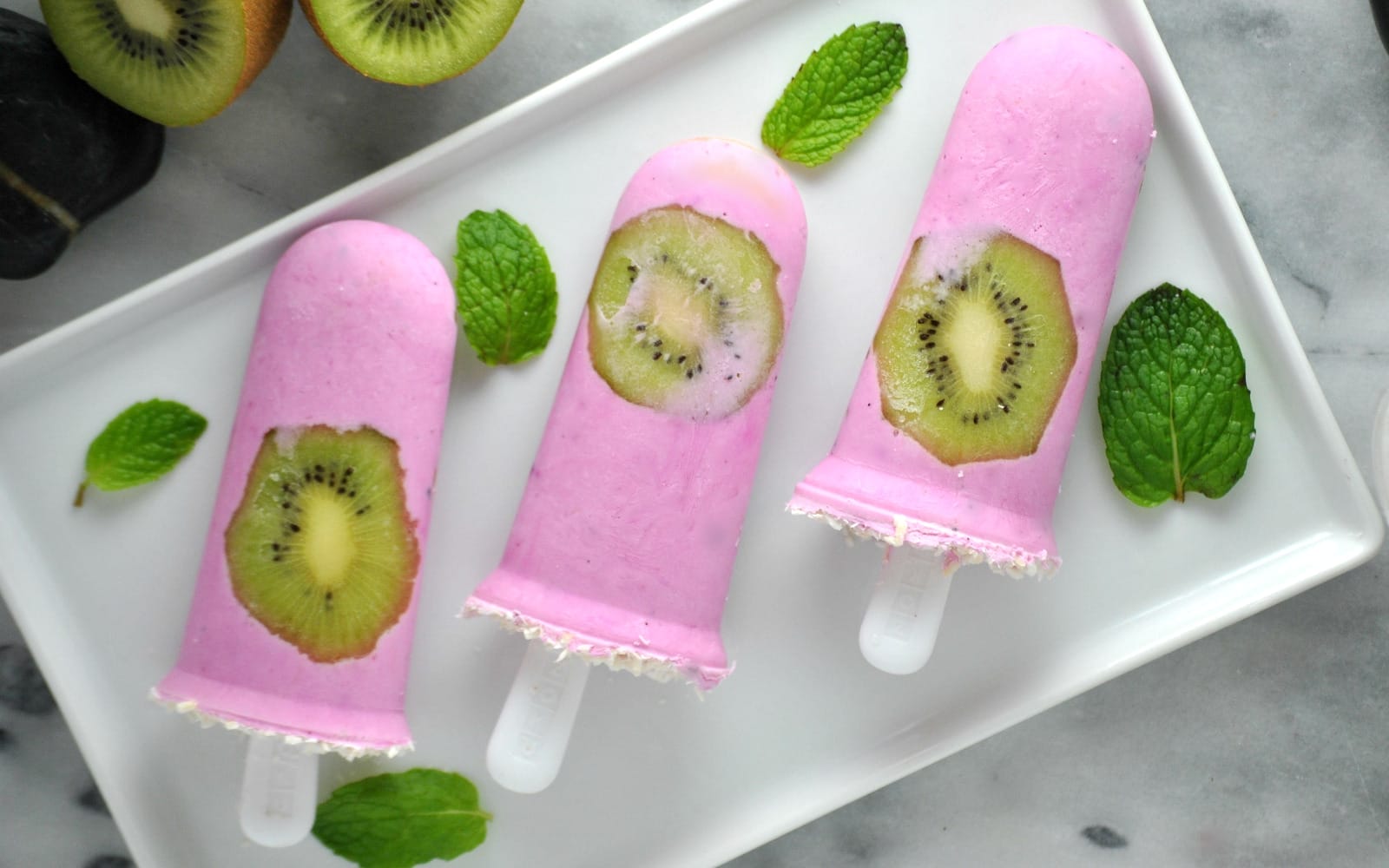 coconut kiwi pops