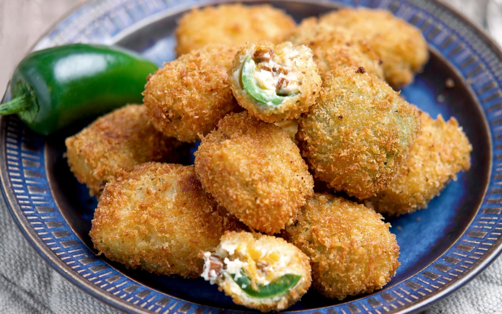 jalapeno poppers with smoked tofu