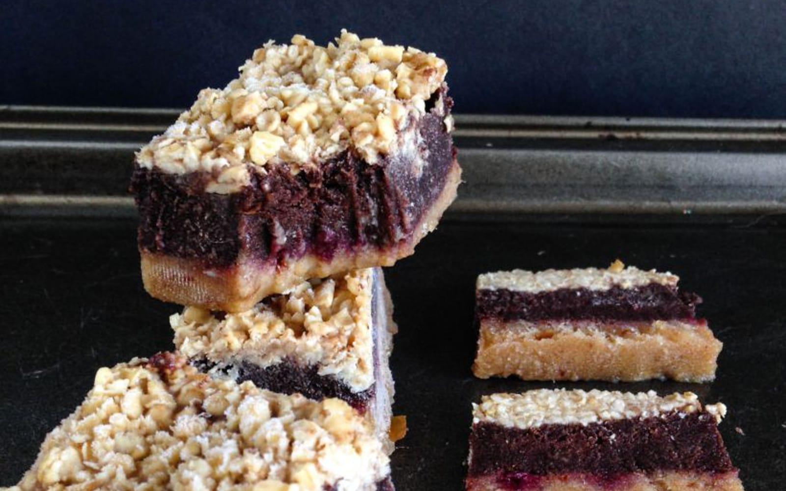 blackberry jam and chocolate crumble bars