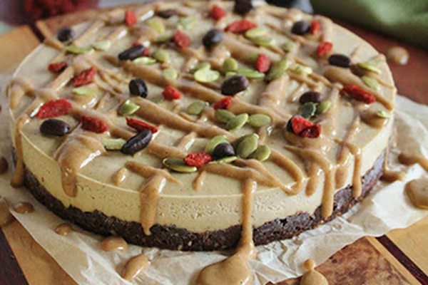 Recipe: Raw Coffee Creme Pie with a Chocolate Crust