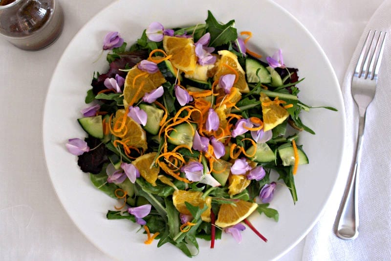 7 Steps for Making Refreshing Summer Salads