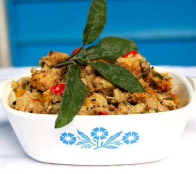 Cornbread Stuffing with Bell Peppers (Vegan)
