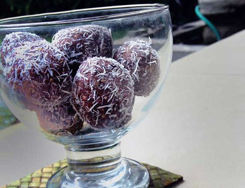 Raw-Chocolate-Brownie-Balls-Recipe