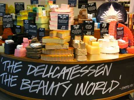 5 Amazing Companies Standing Up to Cosmetics Testing Cruelty