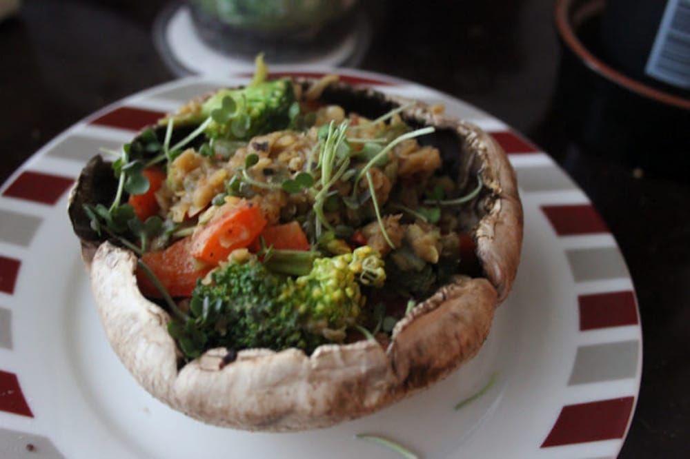 Flat-Mushroom-with-Spring-Dal