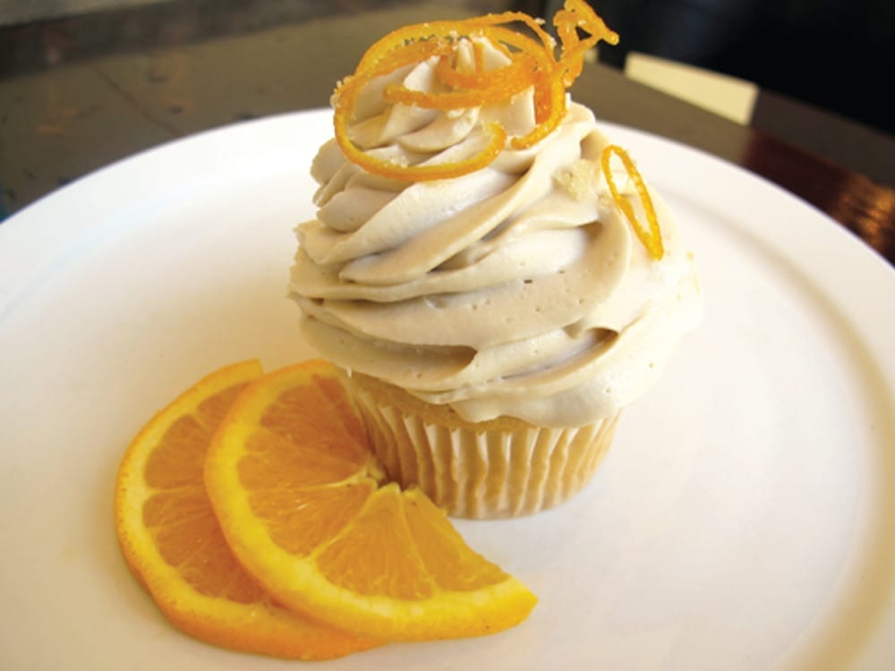 Orange-Creamsicle-Cupcake-1