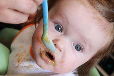 How to Feed an Infant a Vegan Diet