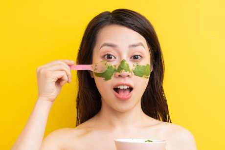 3 Natural Face Masks and Scrubs You Can Make Right Now for Amazing Results!