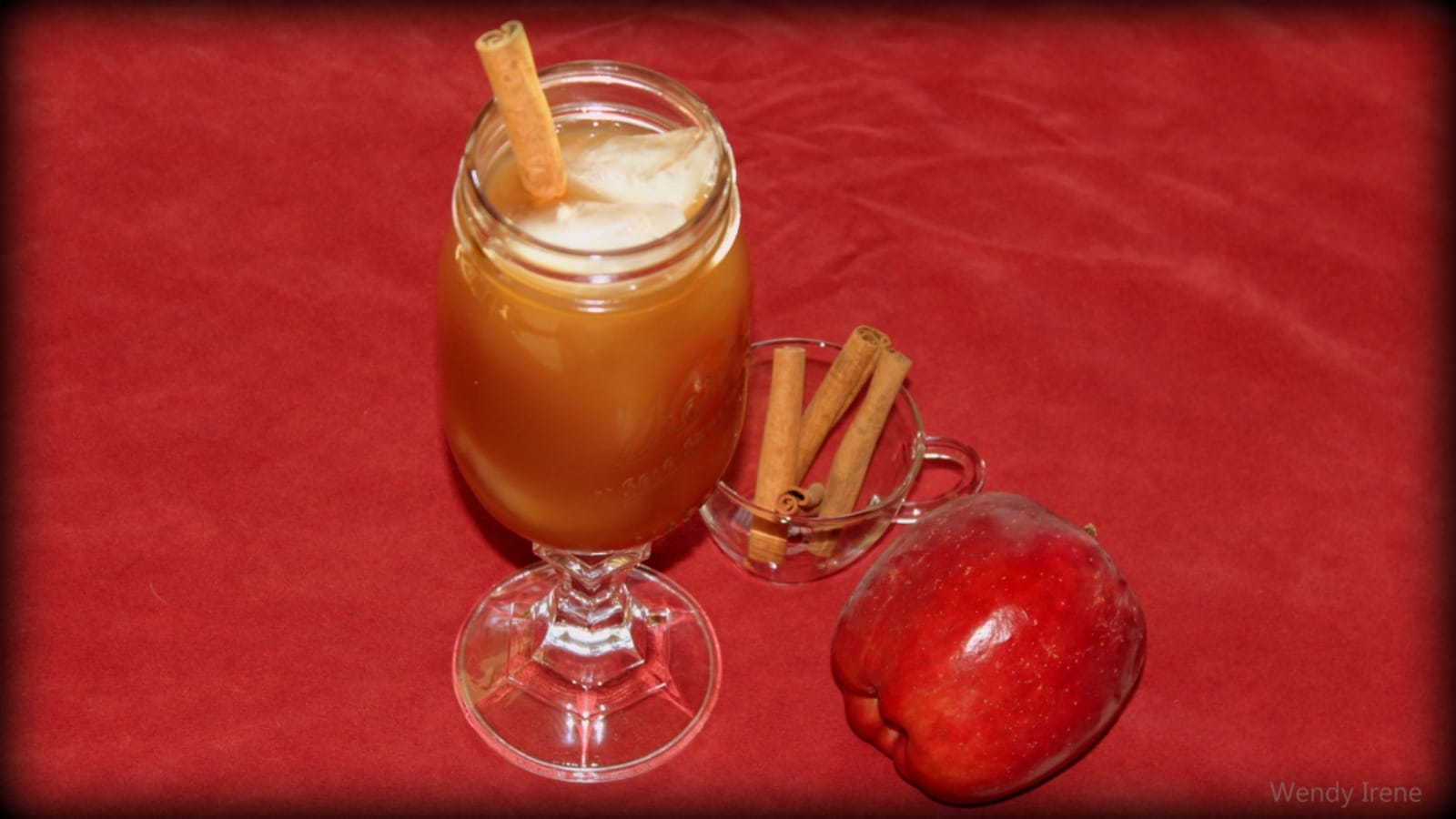 Apple Cider Cocktail