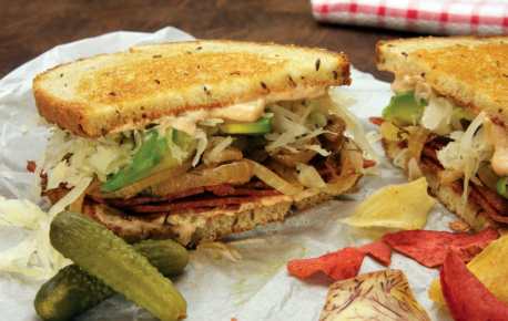 10 Dairy-Free Sandwich Spreads