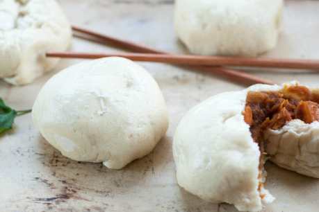 BBQ Lentil Baozi [Vegan]