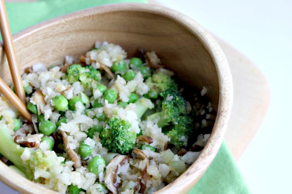 Vegan Grain-Free Unfried Cauliflower Rice in Ginger Miso Sauce