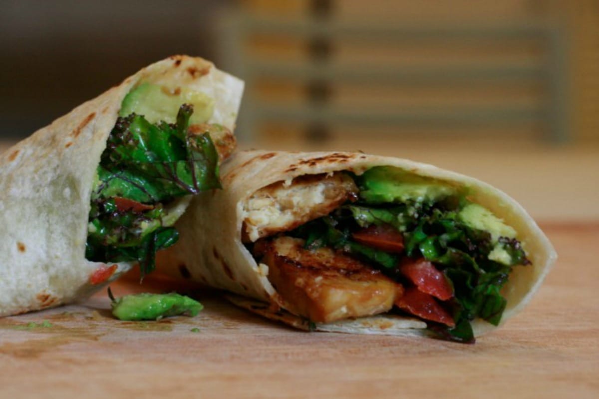 Kale Avocado Wraps with Spicy Miso-Dipped Tempeh [Vegan]