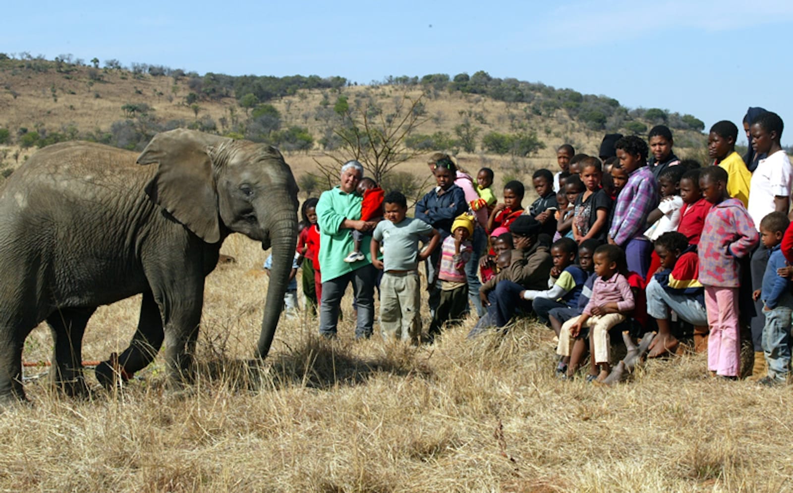 Marion_kids_with_elephant1