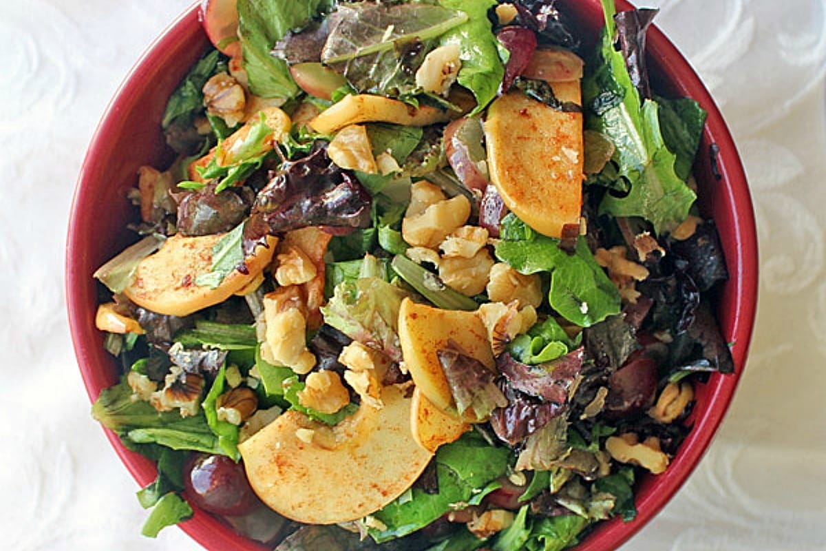 Cinnamon Spiced Apple and Grape Salad [Vegan, Gluten-Free]