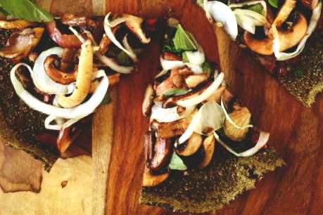 Pizza Night, Food Raw Style! [Vegan, Raw, Gluten-Free]