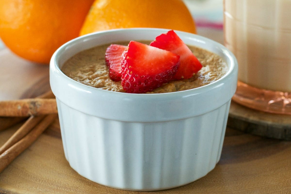 Baked Almond Butter and Apricot Oatmeal [Vegan, Gluten-Free]