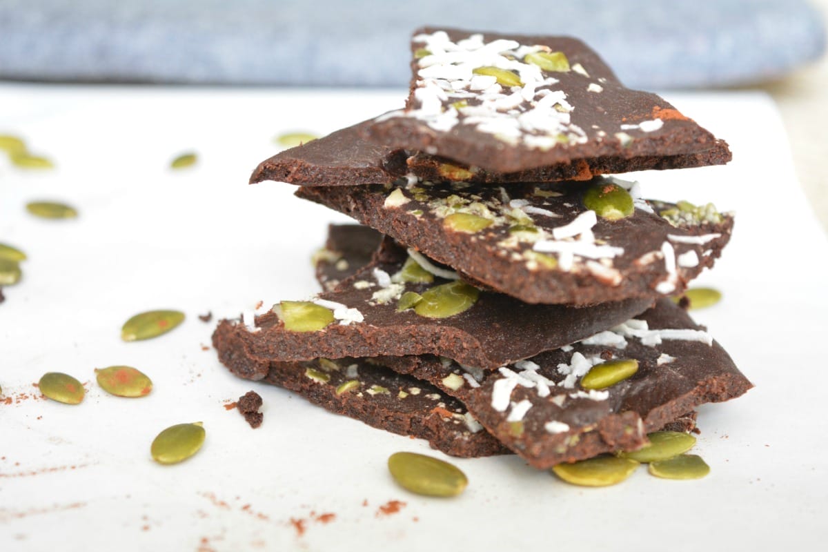 5 Ingredient Pepita Seeds and Coconut Raw Chocolate Bark [Vegan, Gluten-Free]