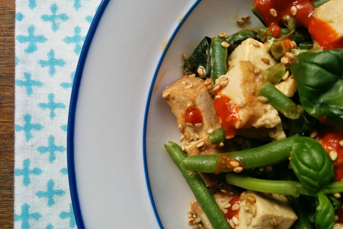 Summery Tofu Salad With Green Beans, Fresh Herbs, and Sesame Dressing [Vegan, Gluten-Free]