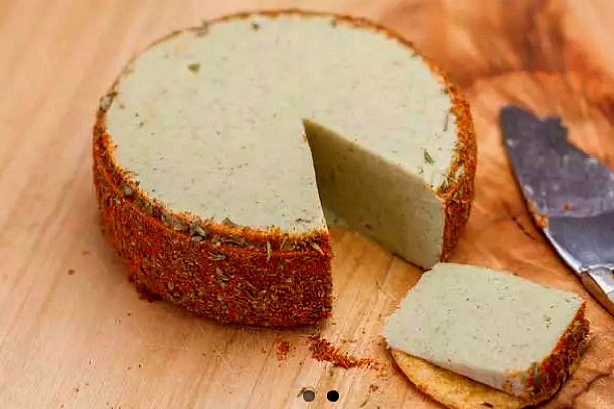 Herb and garlic almond cheese