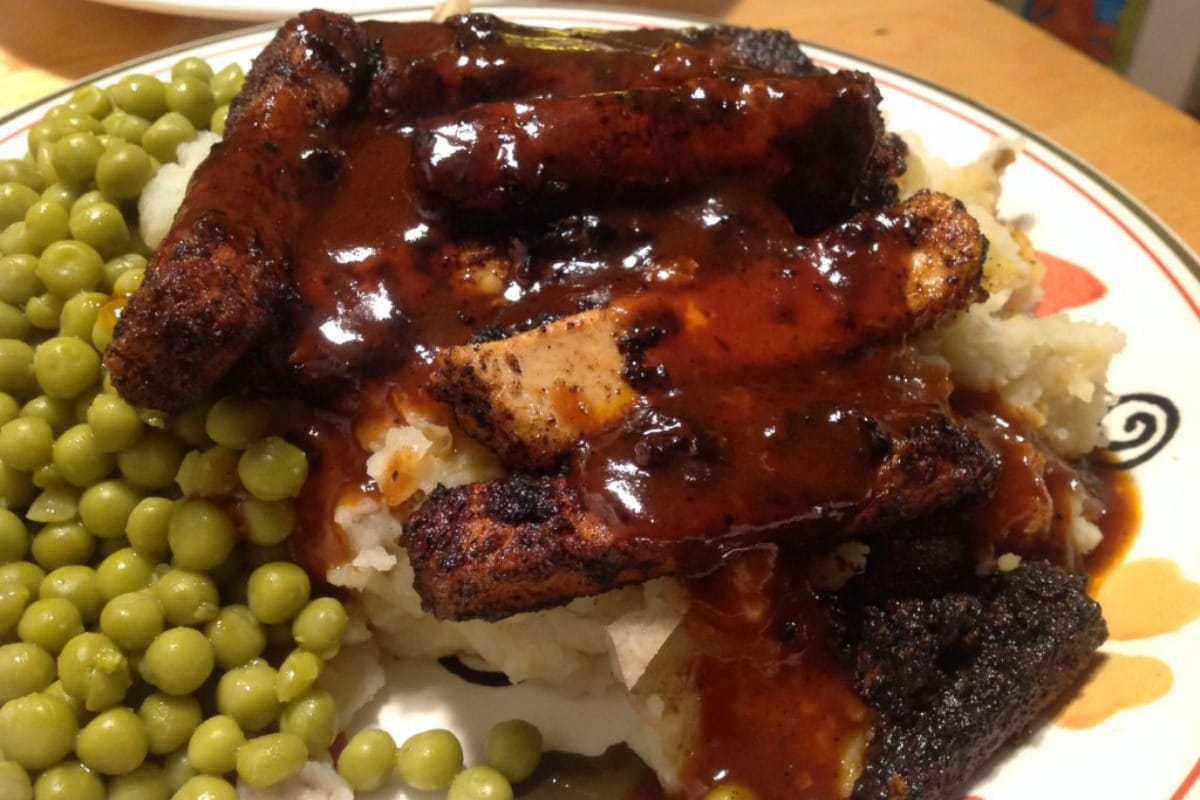 Buffalo BBQ Chicken [Vegan]
