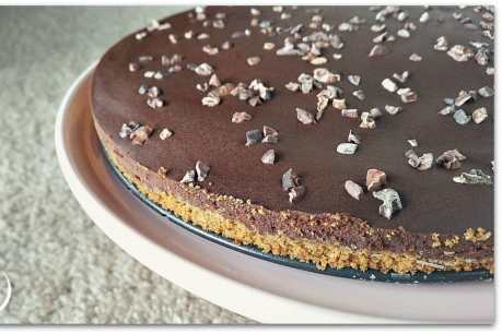 No-Bake Peanut Butter Chocolate Cheesecake [Vegan]
