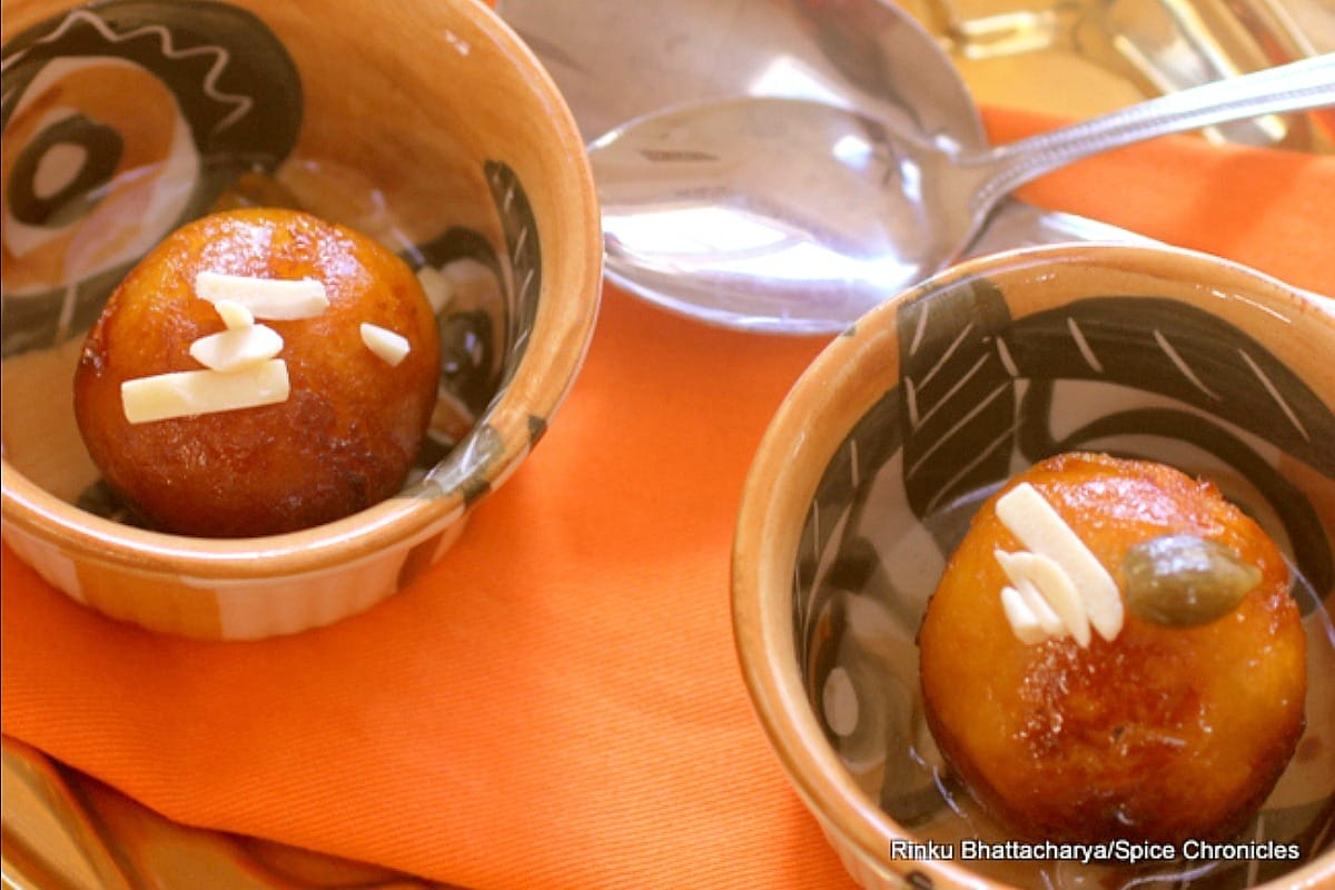Sweet Potato Gulab Jamun [Vegan, Gluten-Free]