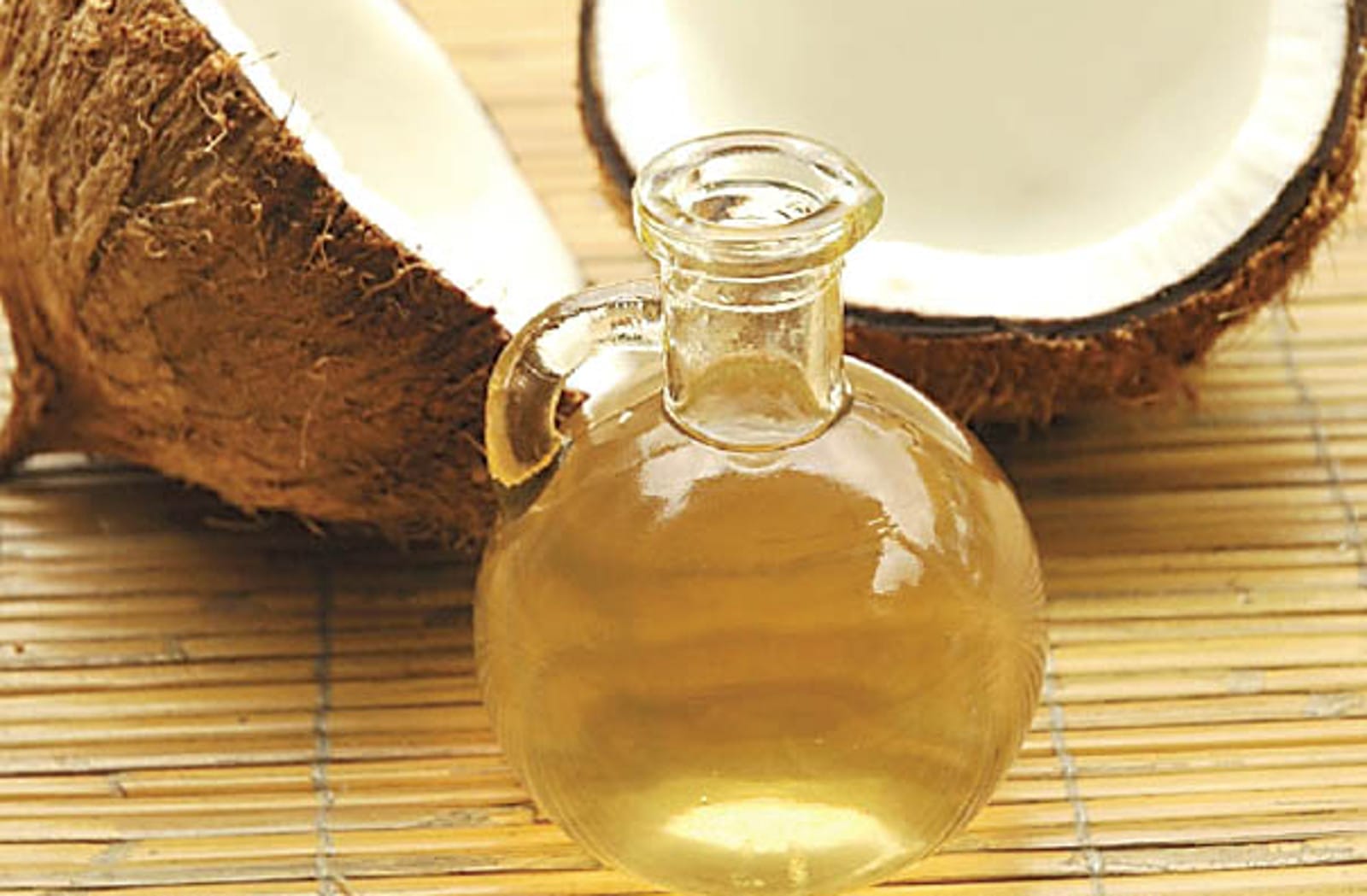 Oil Pulling 101: All About the New Health Trend