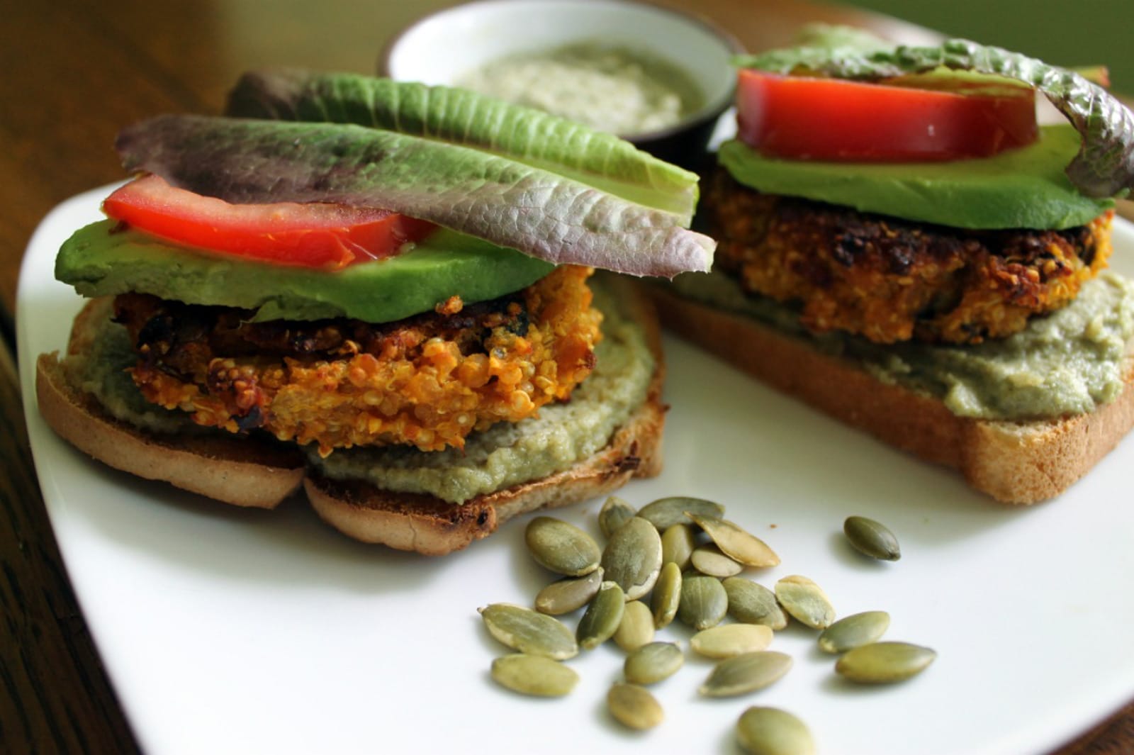 lentil quinoa burger