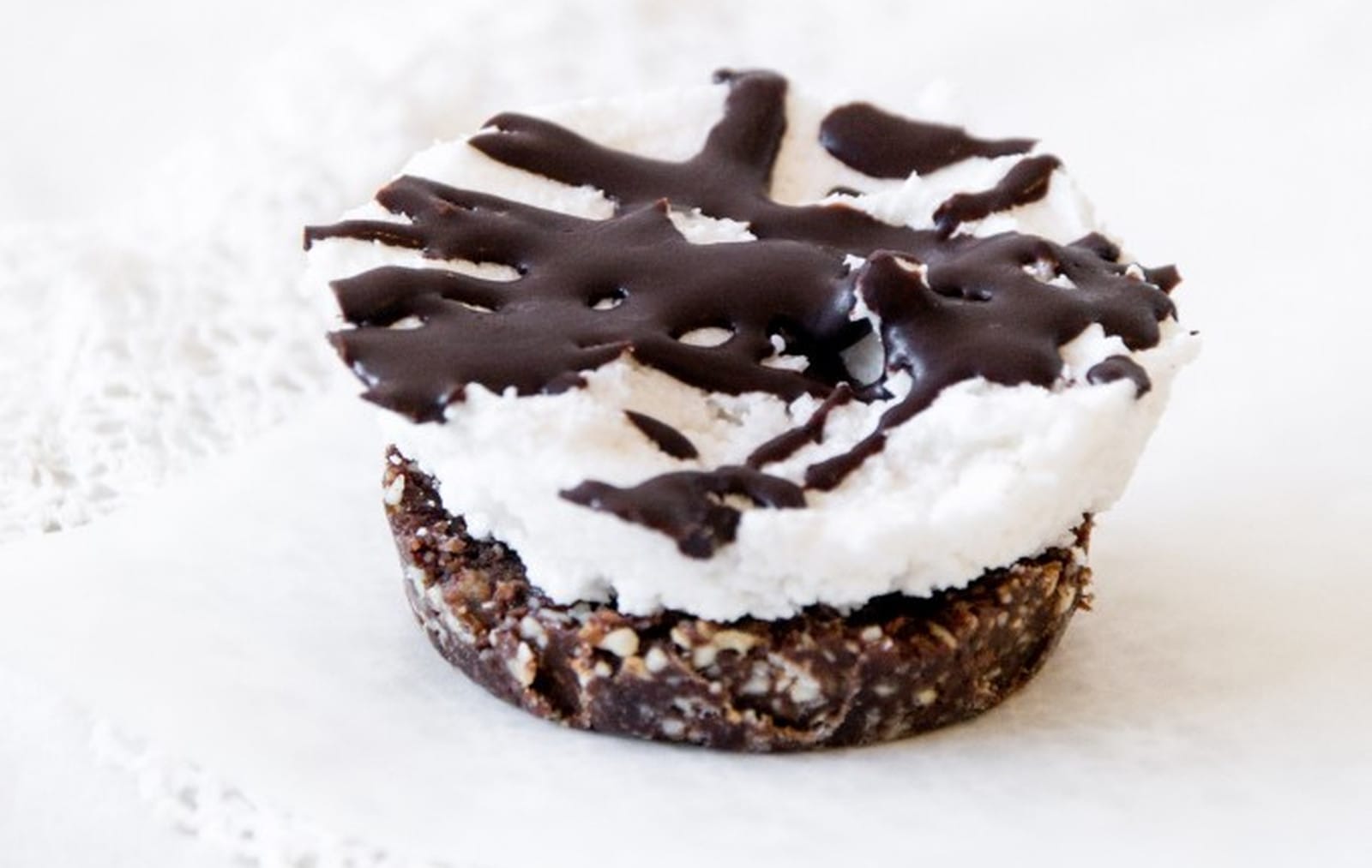 Coco-Choc Bounty Tarts [Vegan, Gluten-Free, No-Bake]
