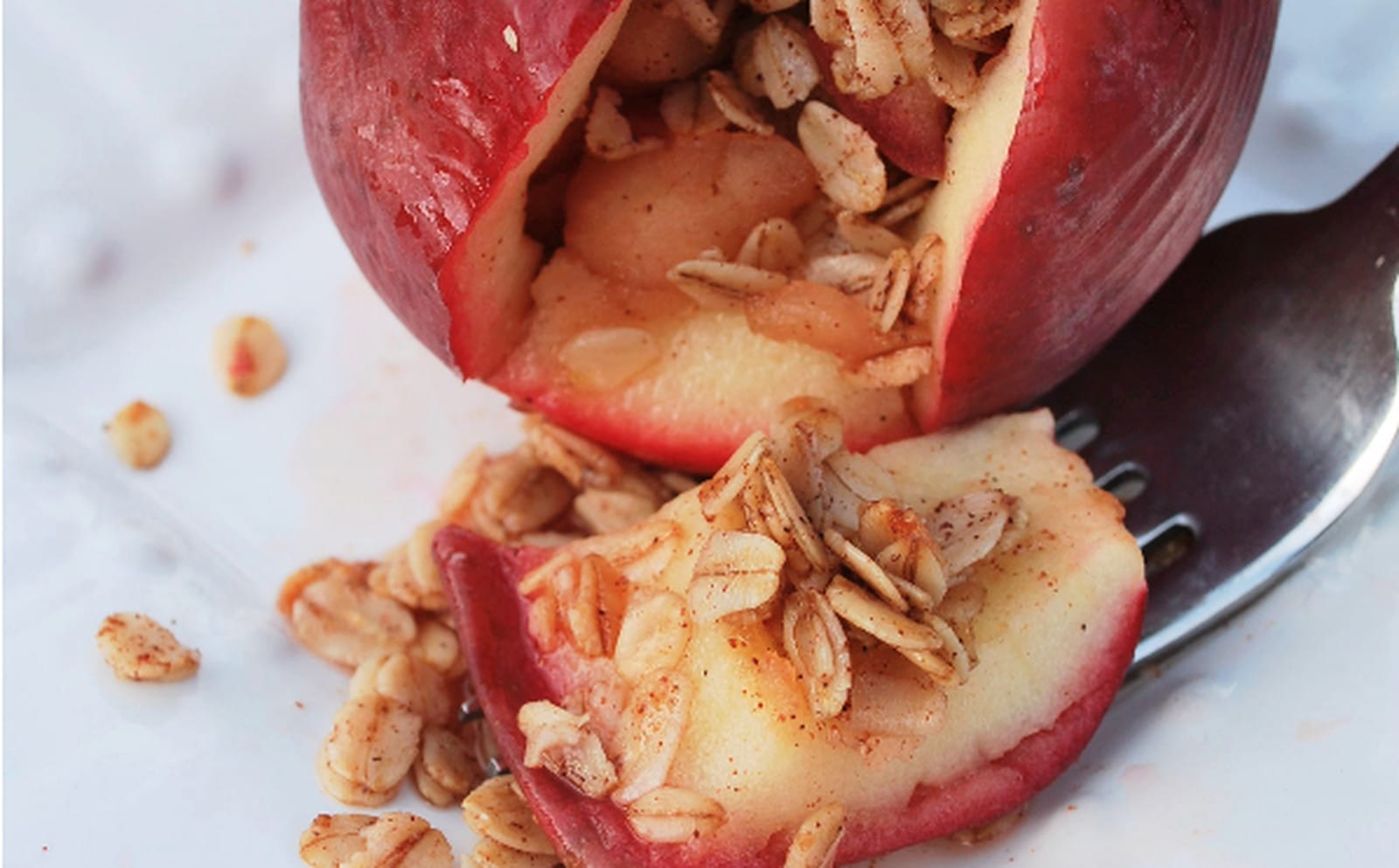 Apple Pie Stuffed Apples [Vegan]