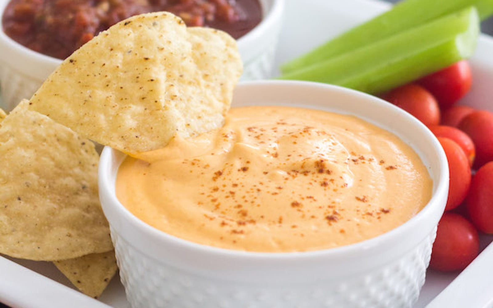 Green Chile Nacho Cheese Sauce [Vegan, Gluten-Free]