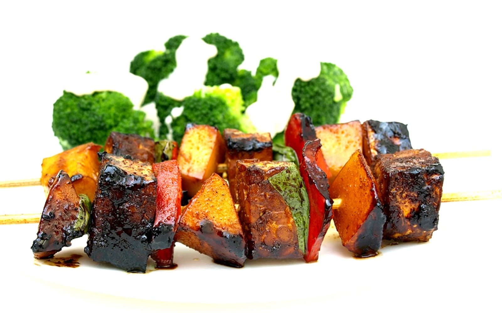 Piquant Tempeh Kebabs [Vegan, Gluten-Free]