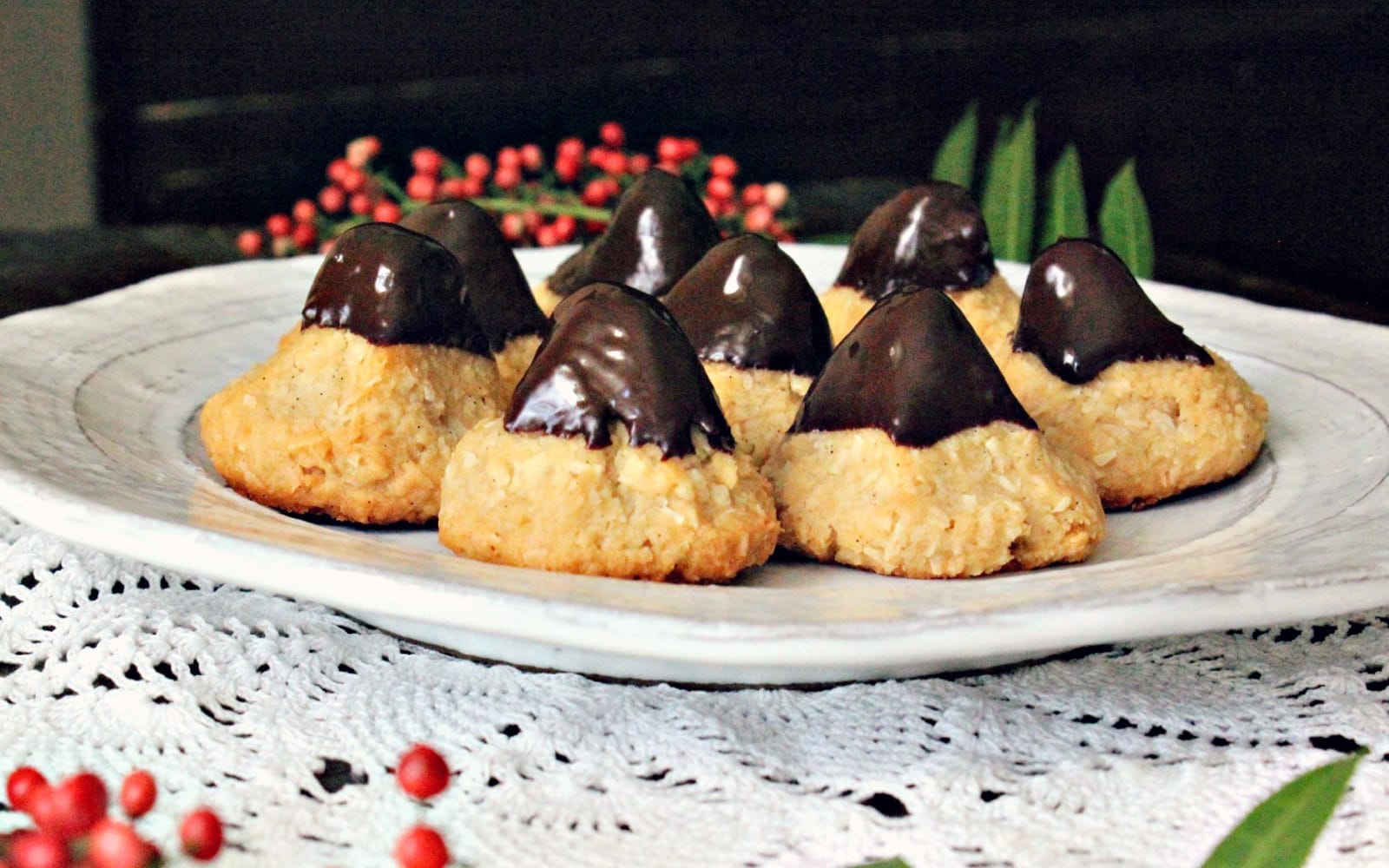 Dark Chocolate Dipped Vanilla Mint Macaroons