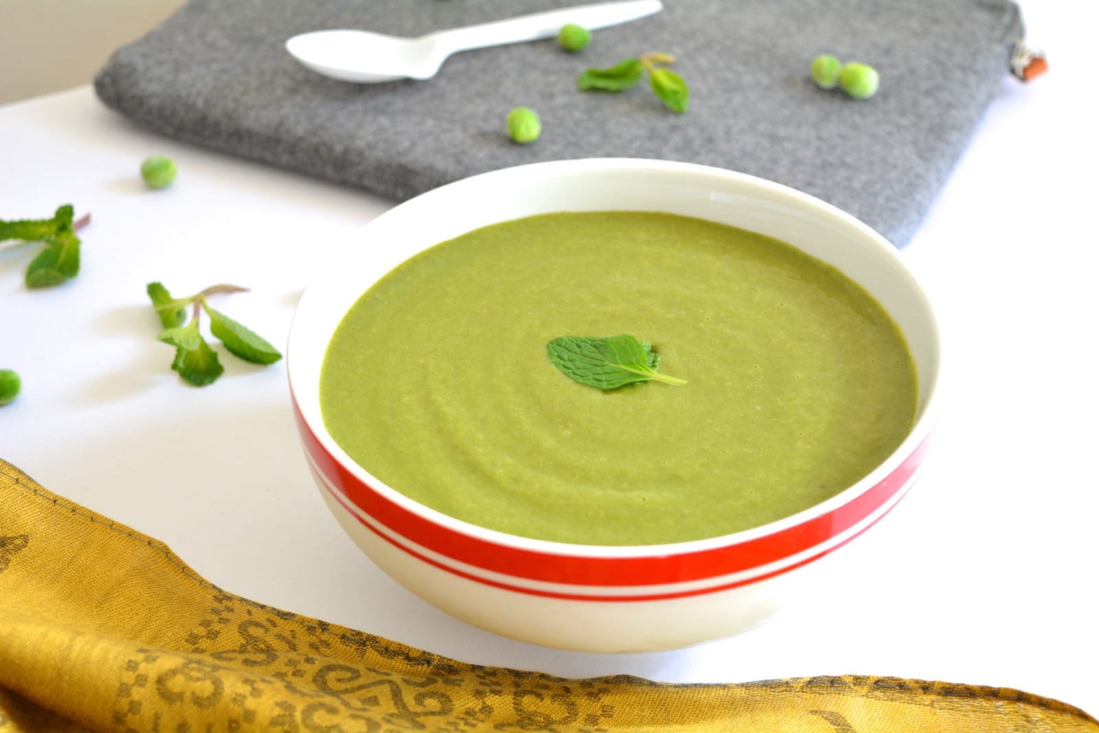 Mint & Peas Soup