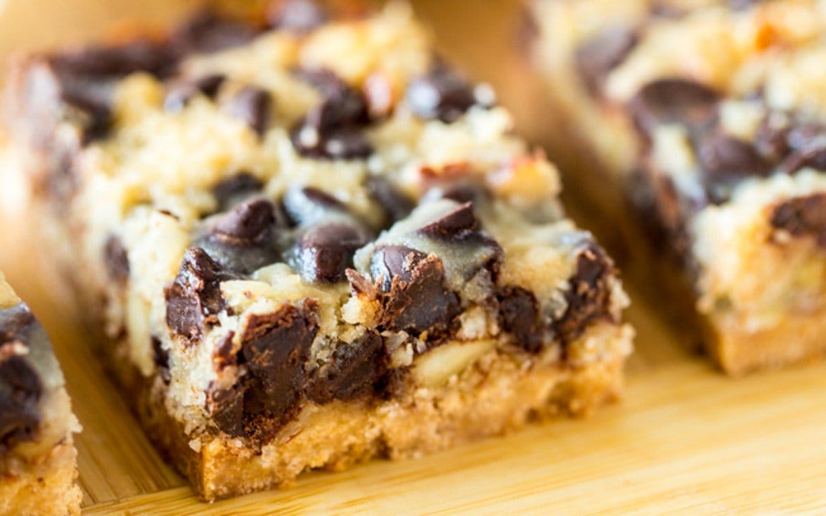 Paleo Magic Cookie Bars