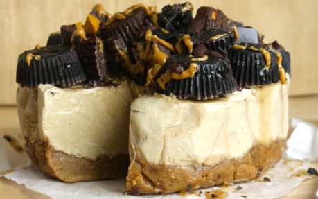 Peanut Butter Banana Cheesecake