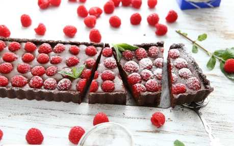 No-Bake Chocolate Raspberry Tart