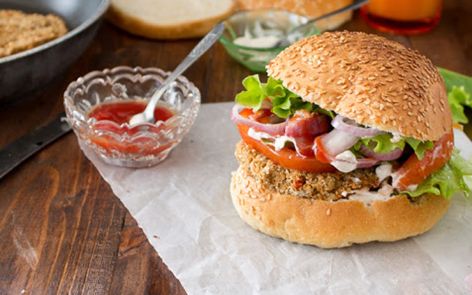 Crispy Seitan Burgers