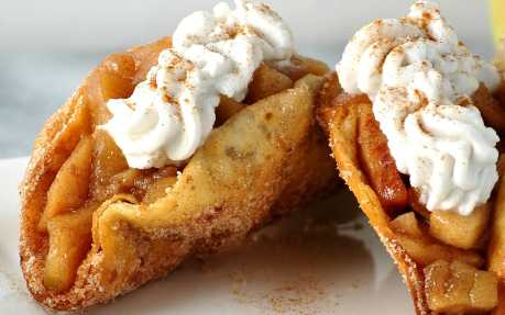 Cinnamon Apple Dessert Tacos